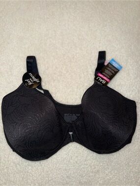 NWT Bali Comfort Revolution Cool Comfort Bra 42D Black Underwire Bra